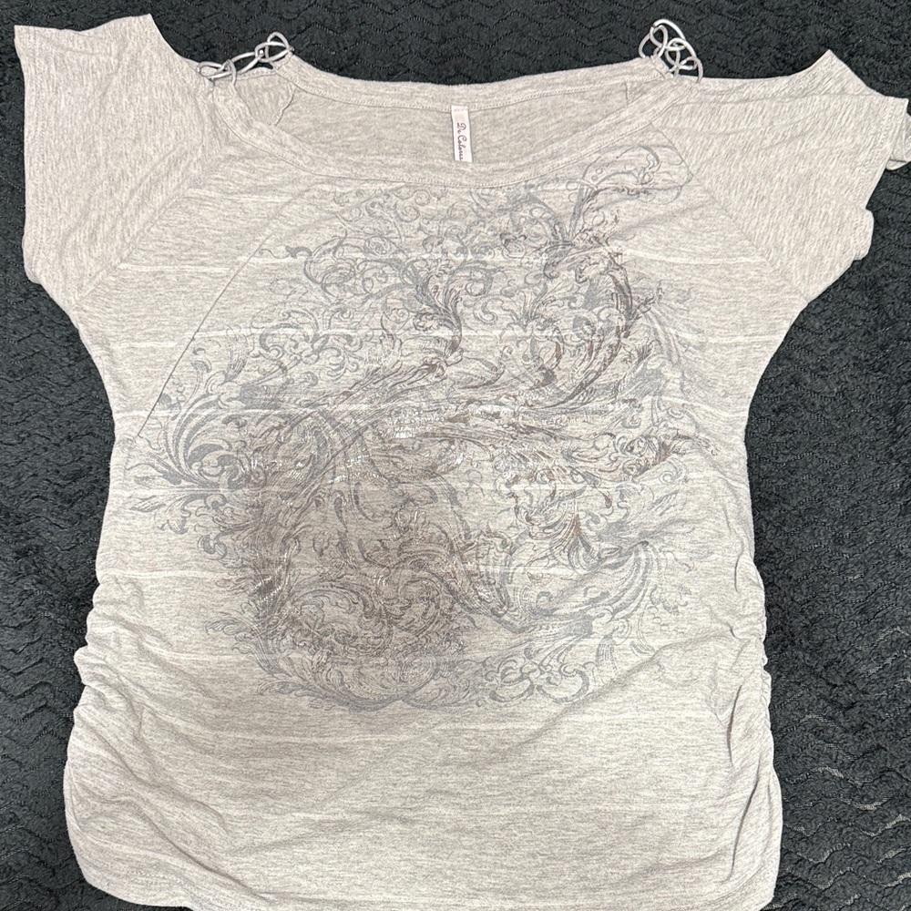 Elegant Light Gray Women's Short Sleeve Top